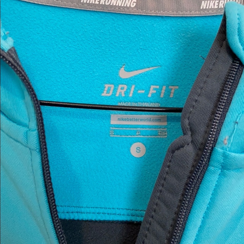 Nike Running Pullover - image 2